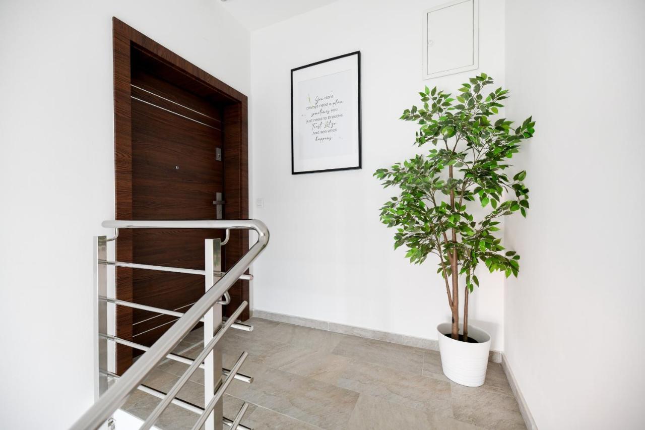 Modern Holiday Apartment "Libra" With Swimming Pool Posedarje Extérieur photo