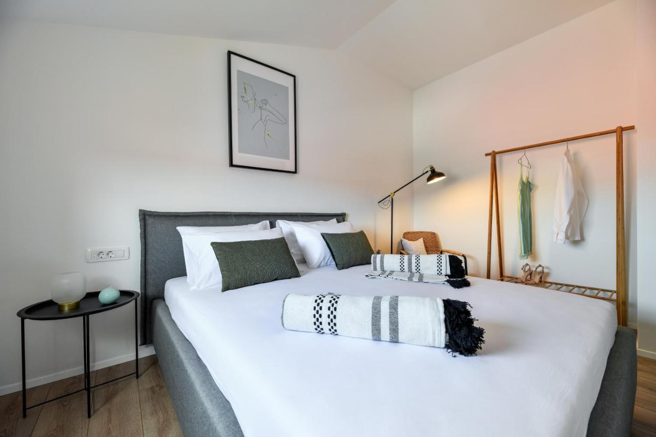 Modern Holiday Apartment "Libra" With Swimming Pool Posedarje Extérieur photo