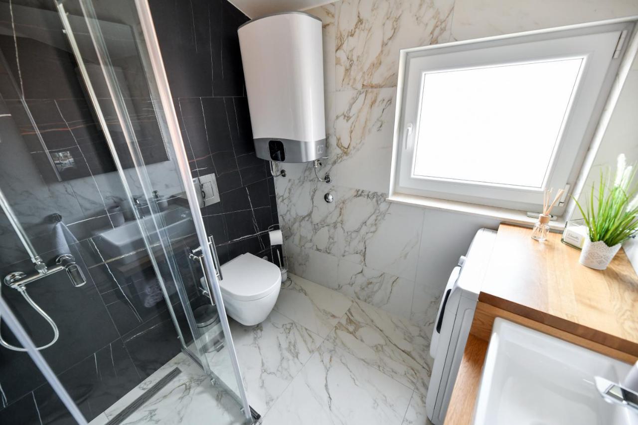 Modern Holiday Apartment "Libra" With Swimming Pool Posedarje Extérieur photo